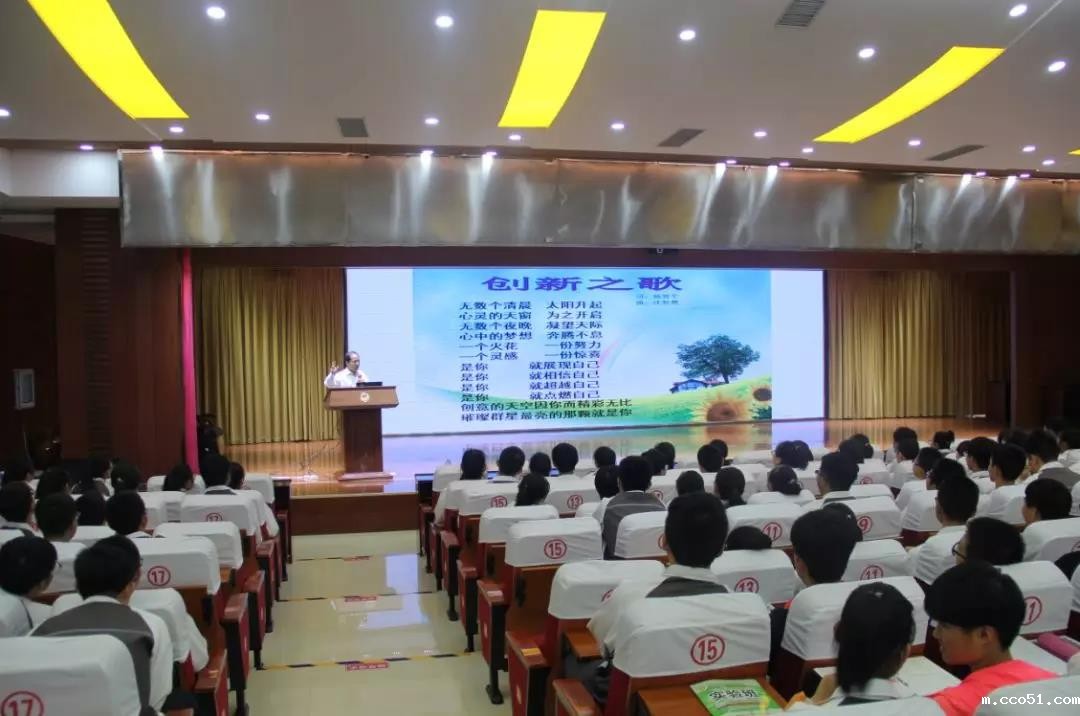 依法加大惩治力度，让侵权者付出代价